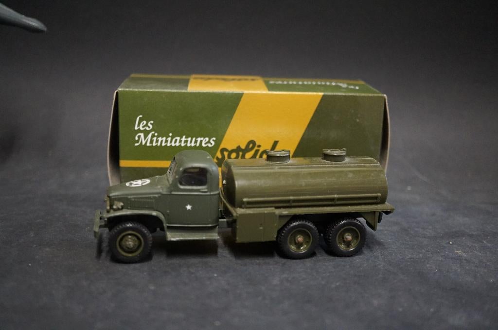 Citerne militaire Solido GMC - 1/50 - TOP, Enlèvement, Comme neuf