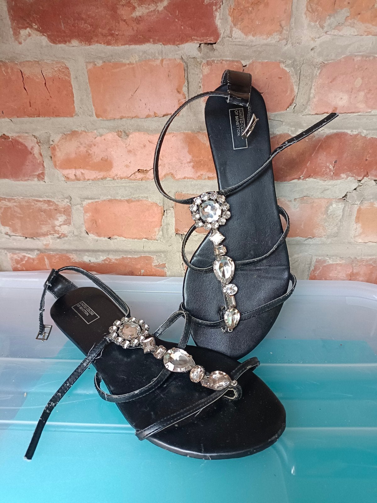 Sandales Benetton 37, Enlèvement ou Envoi, Benetton, Porté, Noir
