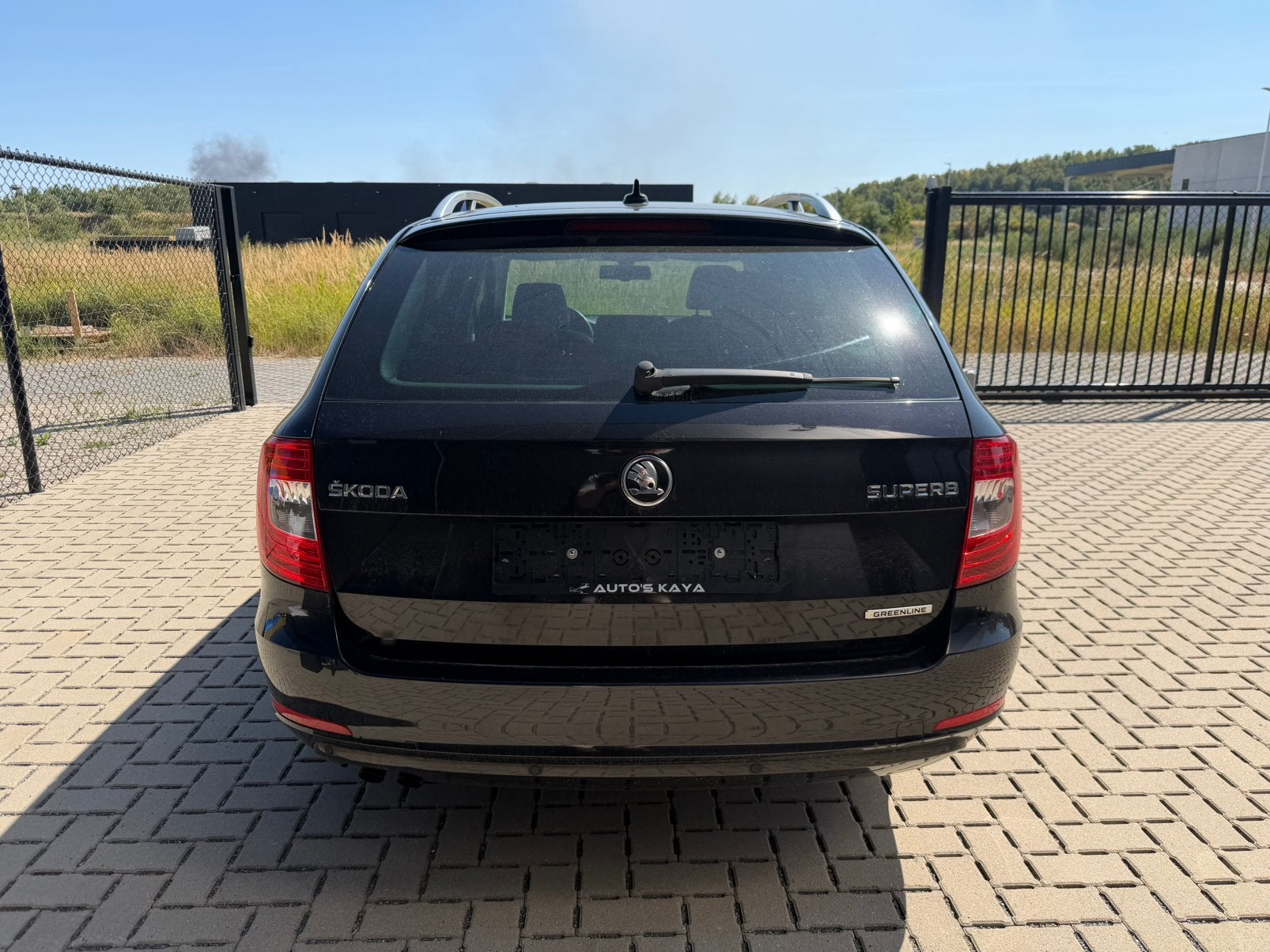Skoda SuperB - 1.6 Diesel - Full Option!, Auto's, Euro 5, Zwart, Bedrijf, Te koop