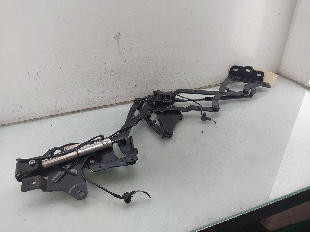 CHARNIERE DE TOIT CABRIOLET Opel Astra H Twin Top (L67), Opel, Opel Automobile GmbH, Utilisé, Kontakt-opel@opel.com
