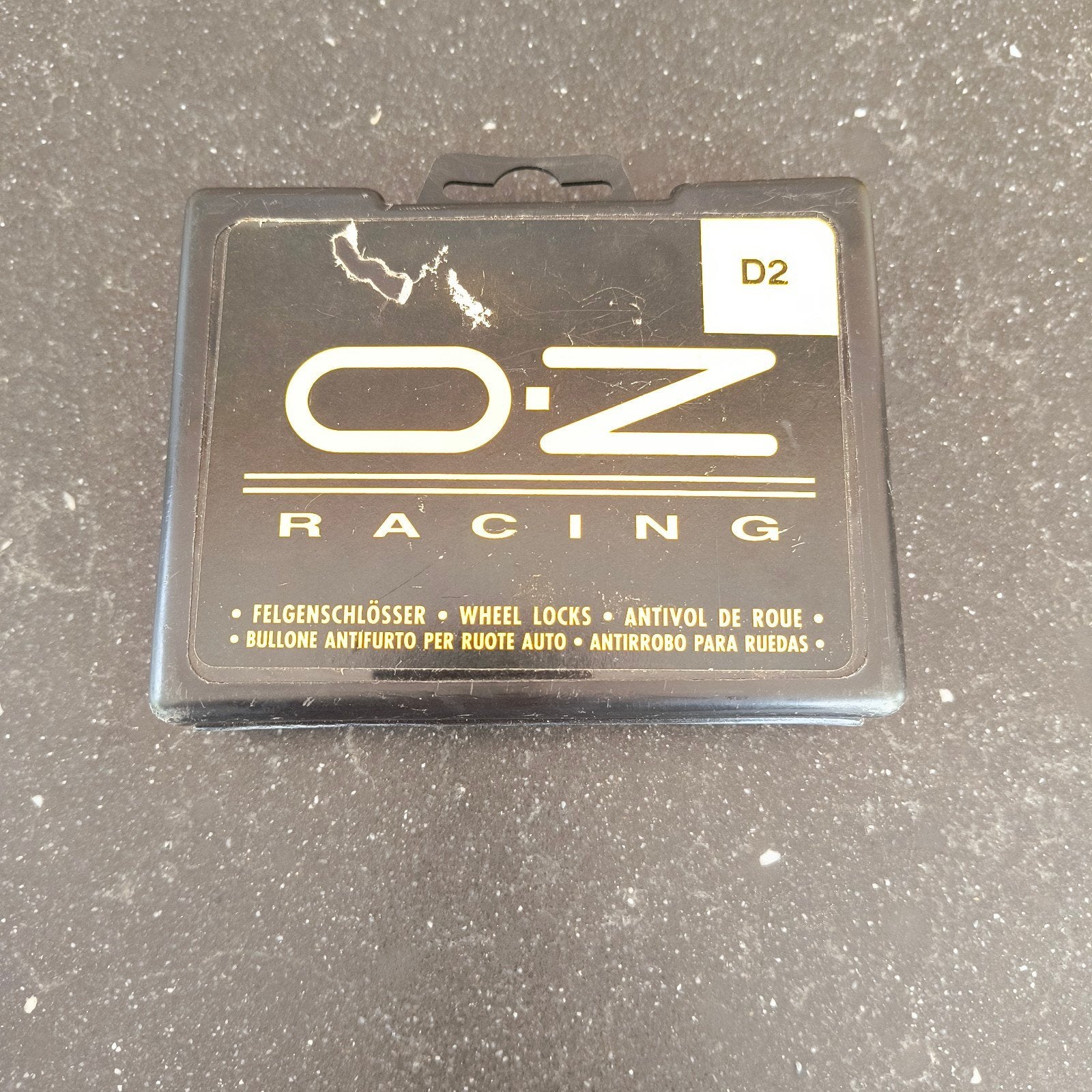 OZ slotbouten, wielbouten, wielmoeren, Auto-onderdelen, Ophalen of Verzenden