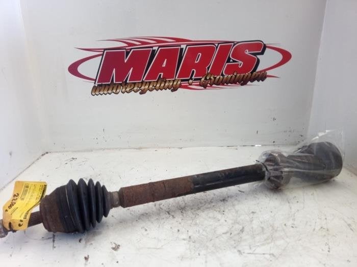 Aandrijfas rechts-voor van een Volkswagen Golf, Gebruikt, -, Volkswagen, -