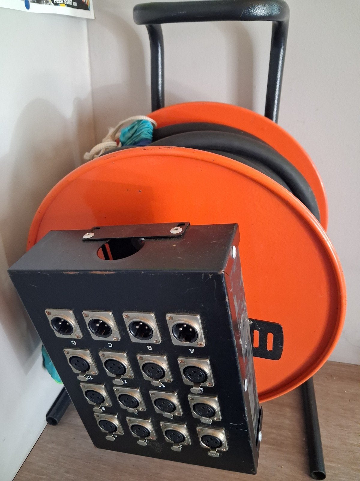Speaker  , stagebox, Ophalen