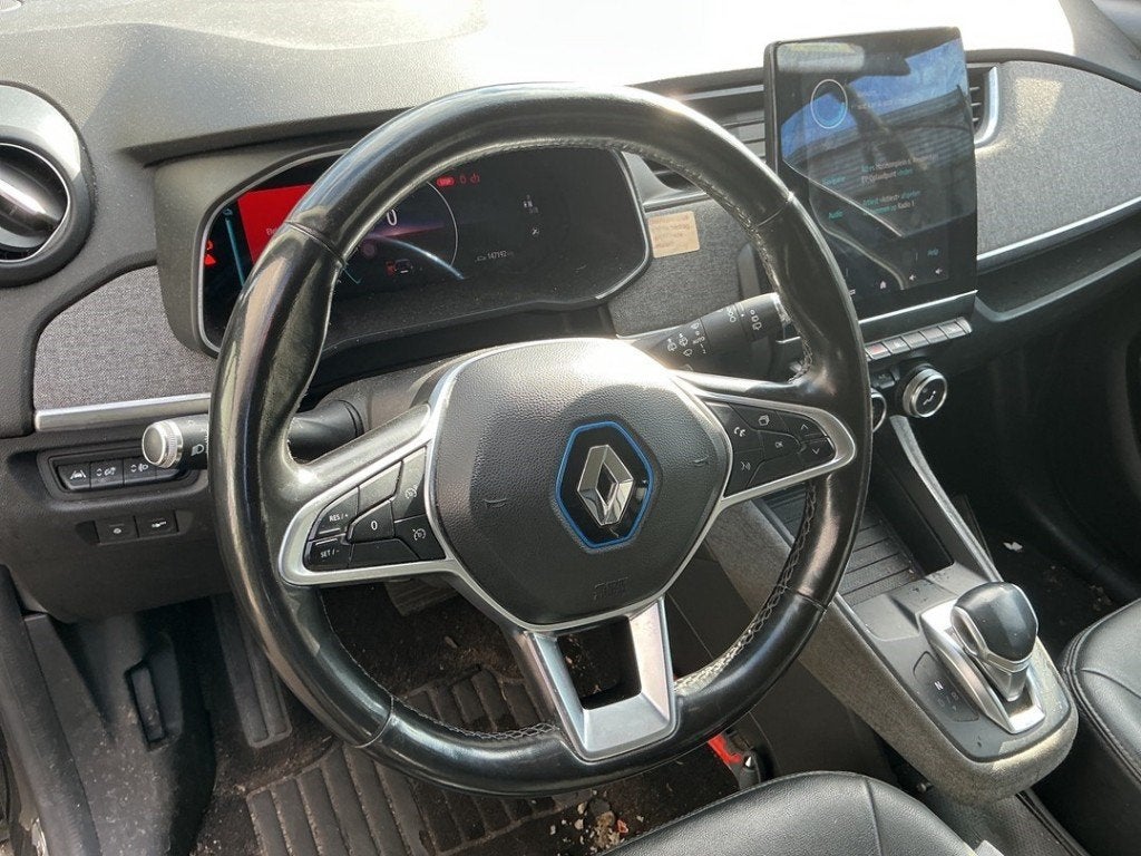 STUUR Renault Zoé (AG) (01-2012/03-2024), Gebruikt, Renault, Peter-Huppertz-Straße 5
51063  Köln, DE, Dialog.deutschland@renault.de