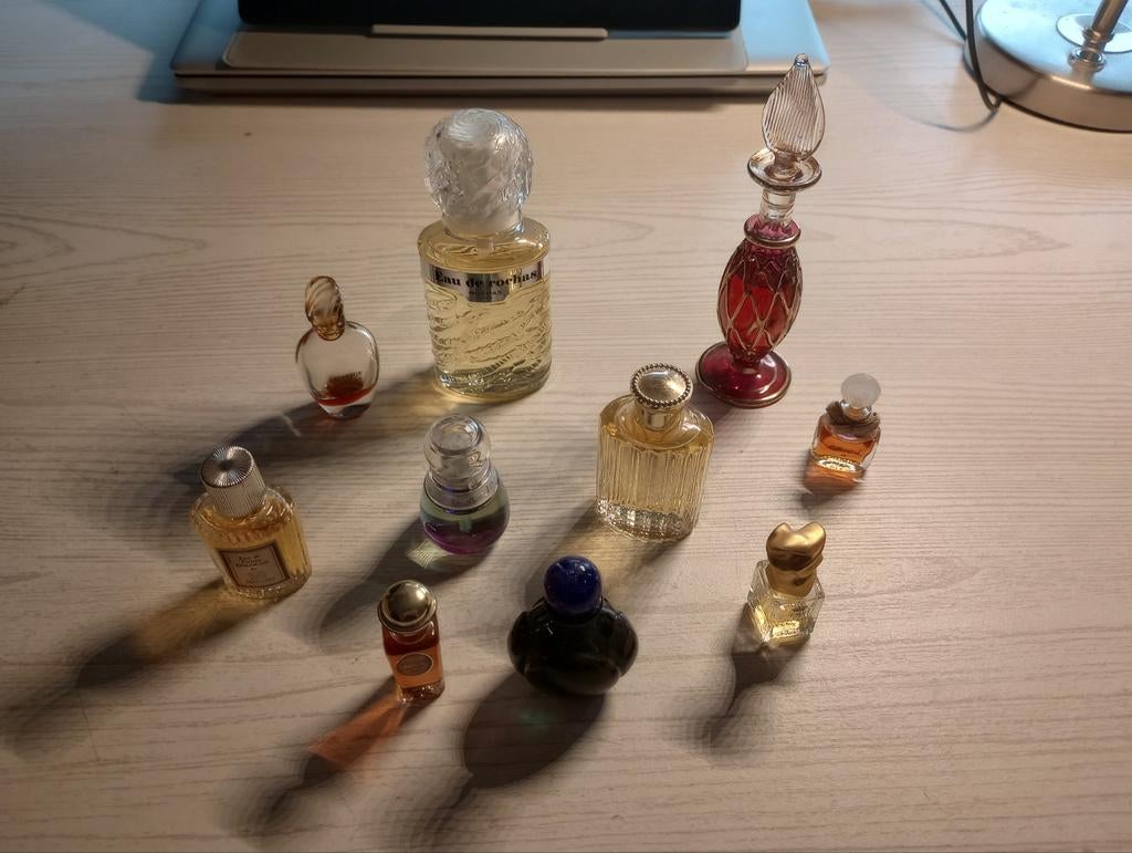 Verschillende geuren parfum, Ophalen