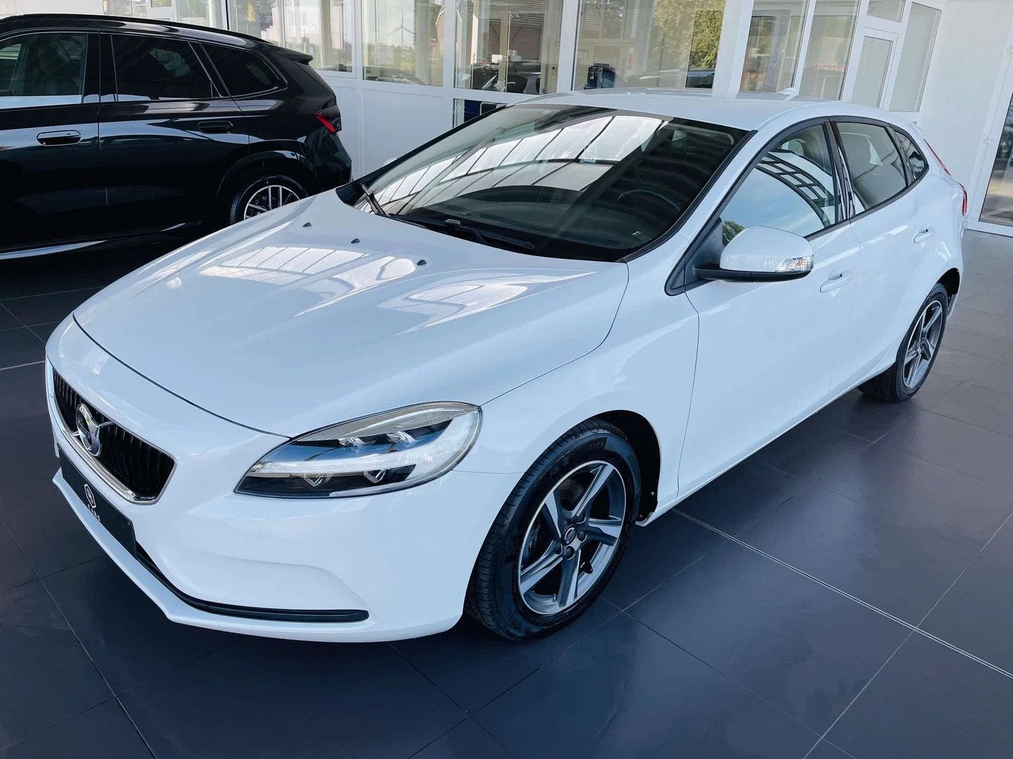 Volvo V40 2.0D * GARANTIE + LED + GPS + AIRCO *, Achat, Euro 6, Entreprise, Boîte manuelle