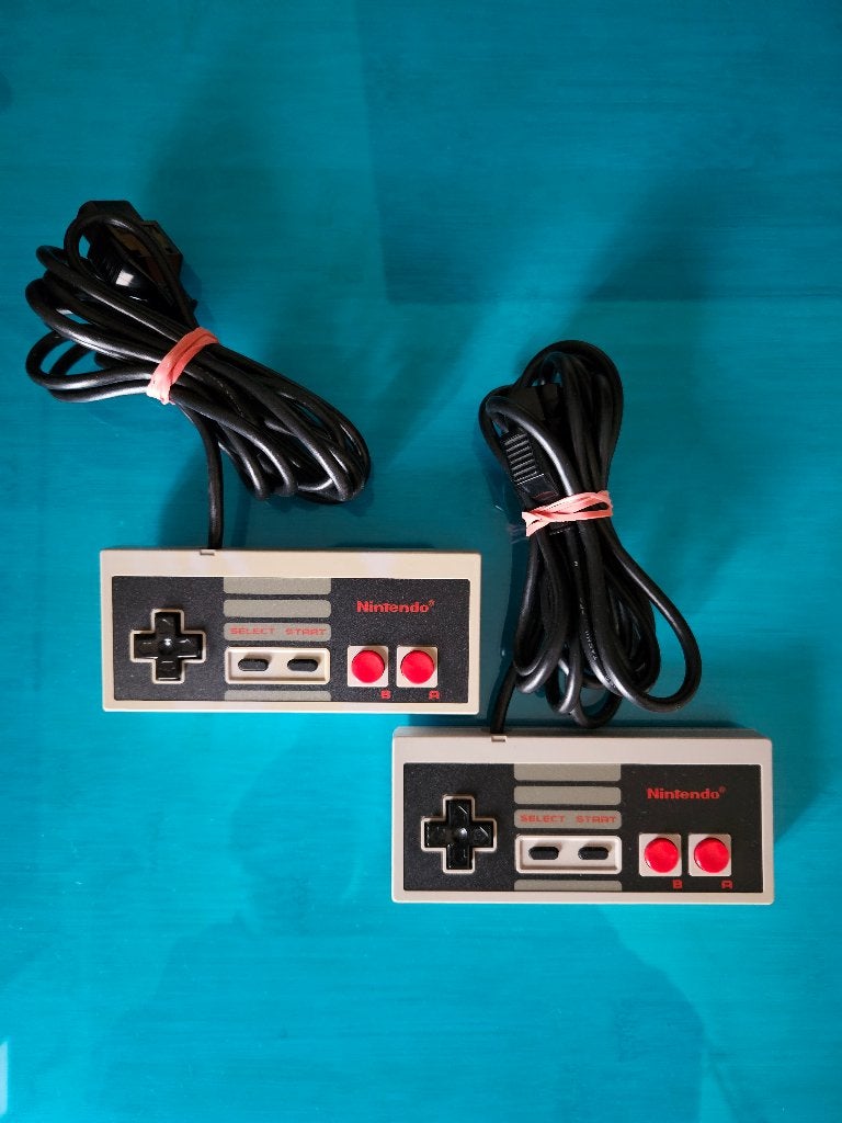 2 Originele NES Controllers, Ophalen of Verzenden, Gebruikt, NES, Overige controllers