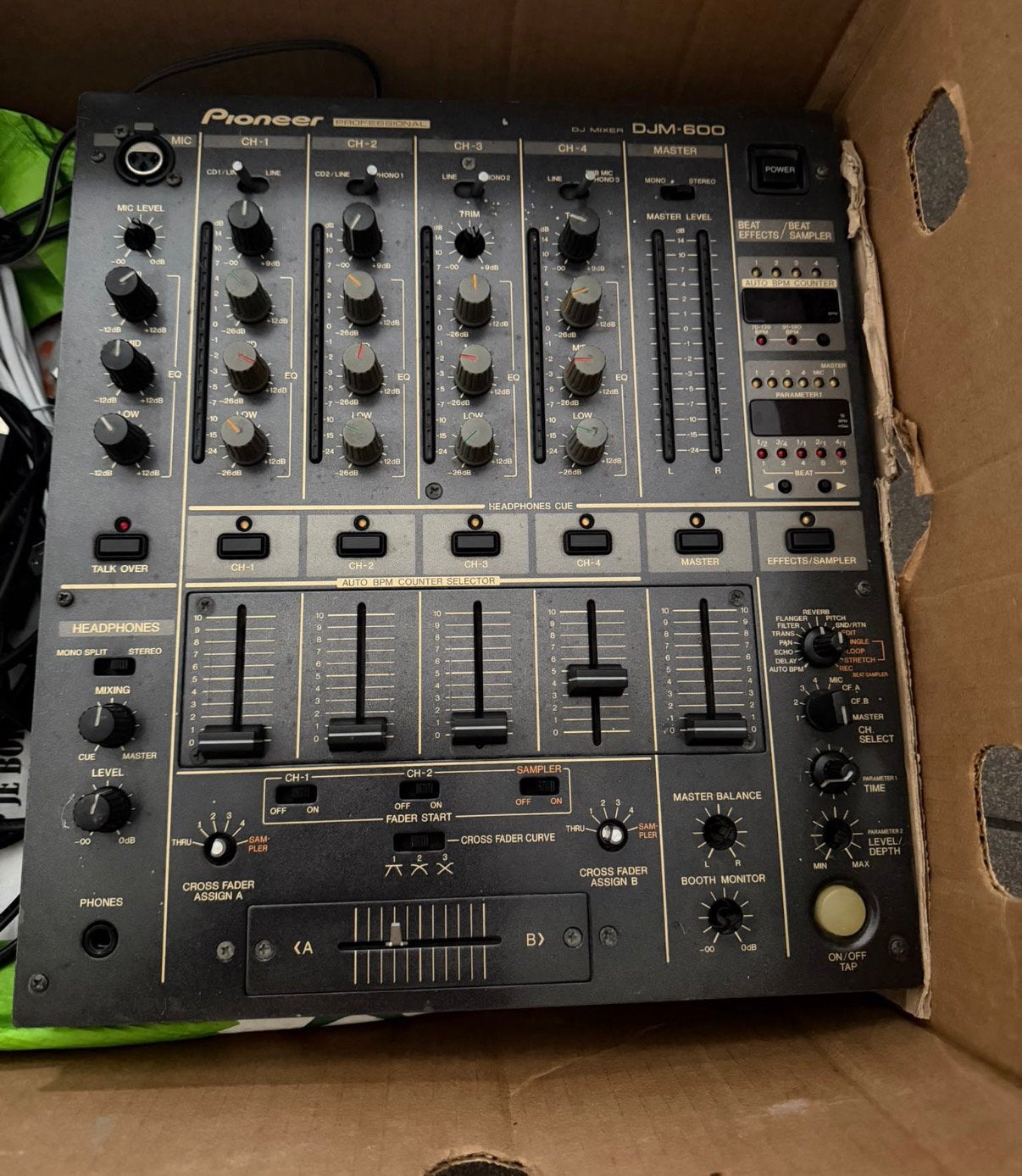 Pioneer DJM-600 professionele DJ-mixer., Muziek en Instrumenten, Ophalen, Zo goed als nieuw, Pioneer