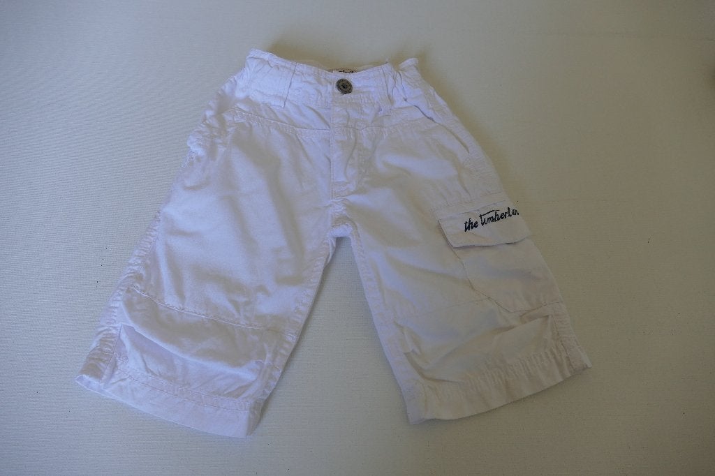 witte short: Timberland: 2 jaar, Enfants & Bébés, Vêtements enfant | Taille 92, Pantalon, Garçon, Timberland, Enlèvement ou Envoi