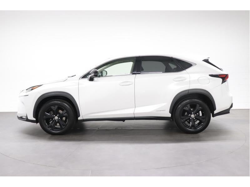 Lexus NX 300H 2.5 Dynamic Line Lexus NX300H Dynamic 2.5 HSD, Auto's, 114 kW, 2494 cc, https://public.car-pass.be/vhr/5c28968e-deb9-48ae-83f5-4997400b9007