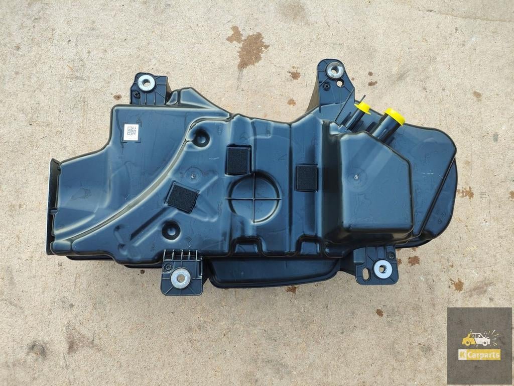 Q5 80A AUDI Q5 II 80A POMPE R SERVOIR ADBLUE, AUDI AG, Auto-Union-Strasse 1
85045  Ingolstadt, DE, Audi, Utilisé