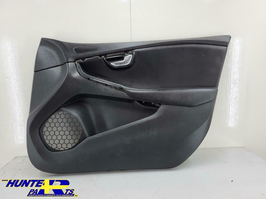 Portierbekleding rechtsvoor Volvo V40 ('12-'19) 39815606, Gebruikt, Ophalen of Verzenden, Volvo, Volvo
