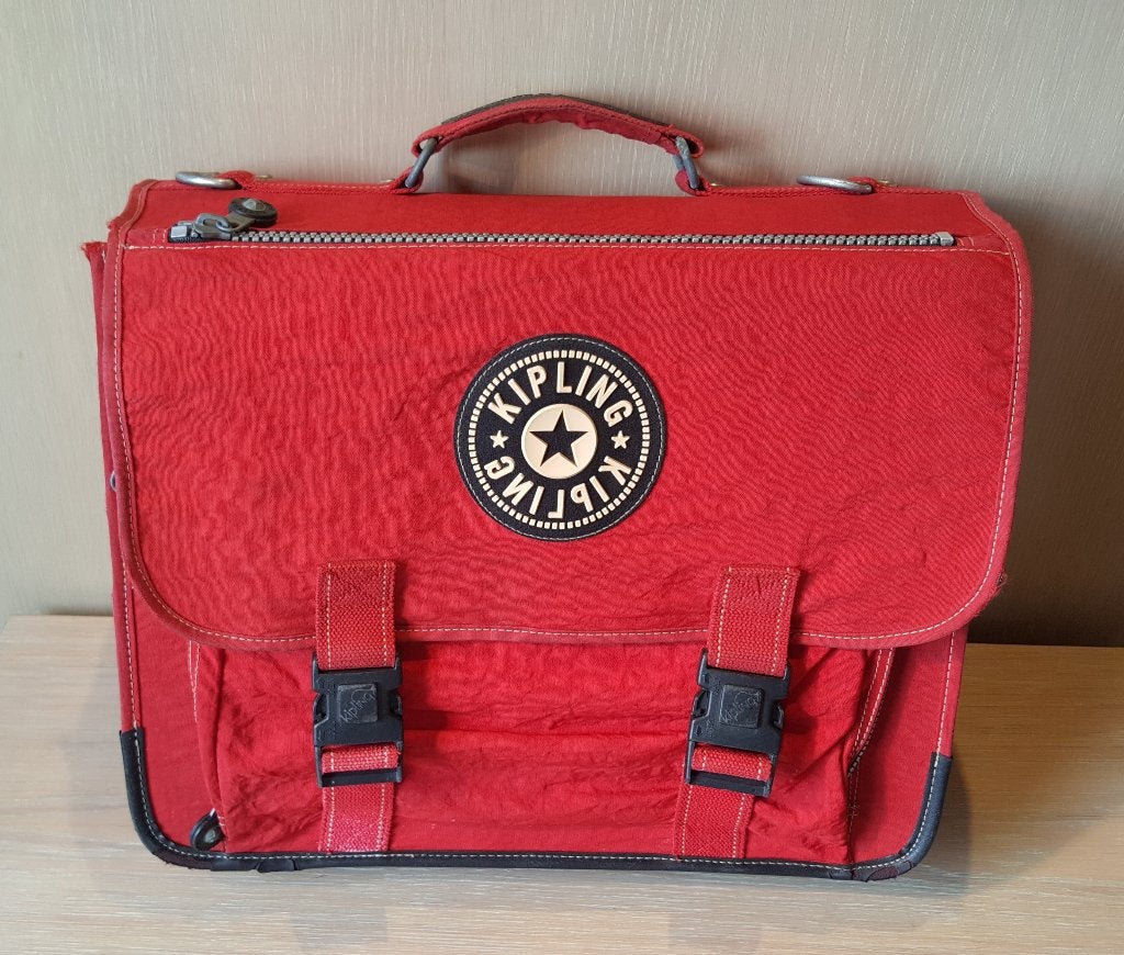 Cartable Kipling rouge vintage (45x38 cm) - Robuste, Rouge, Enlèvement ou Envoi, 30 à 40 cm, Utilisé
