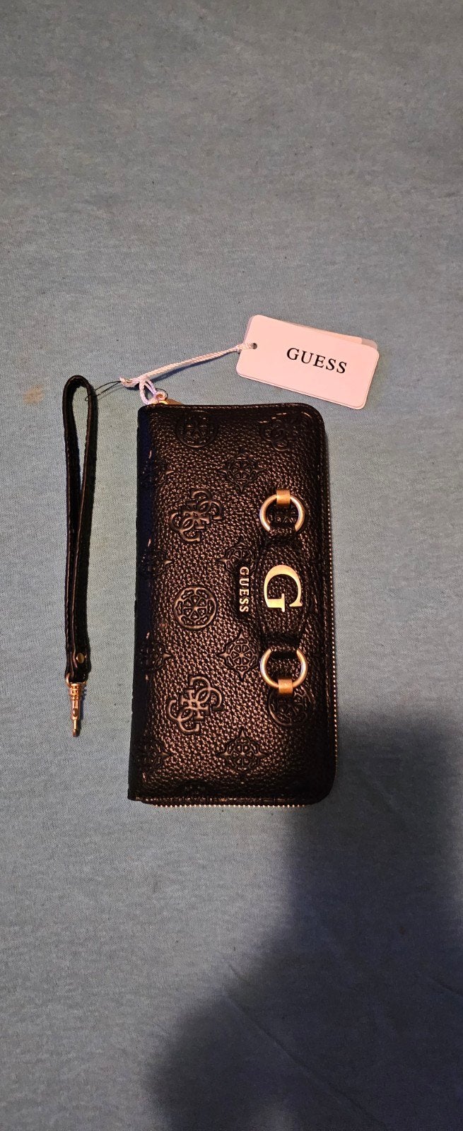 Te koop 30th Guess portemonnee nieuw gekocht 65e bij Gilanc, Handtassen en Accessoires, Portemonnees, Ophalen, Nieuw, Zwart, Guess
