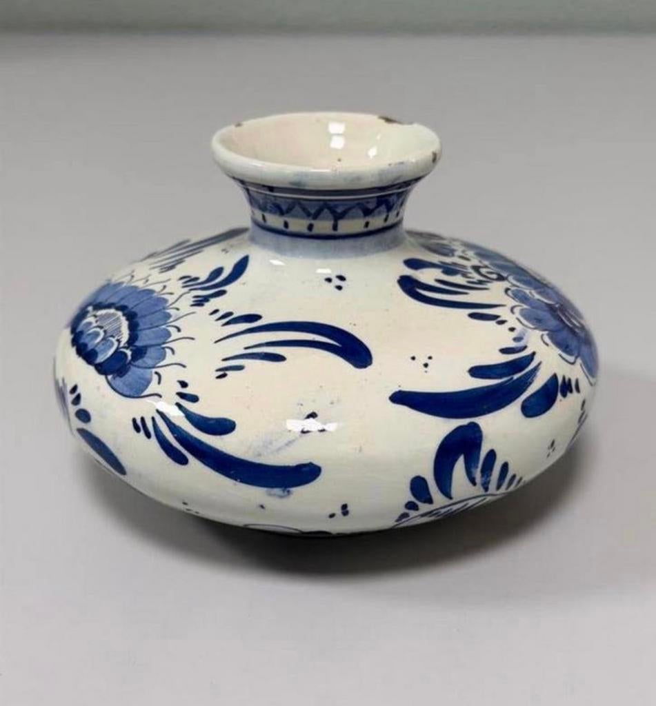 Antieke vintage Delfts blauwe vaas blauw wit - van aardewerk, Ophalen of Verzenden