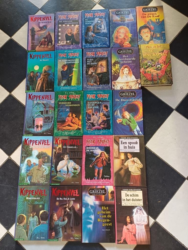Tienerboeken, Ophalen, Zo goed als nieuw