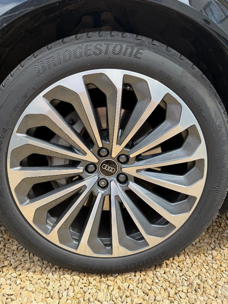 Originele Audi Q8 e-tron velgen 21 inch titanium gepolijst, Auto-onderdelen, Banden en Velgen, Ophalen, Velg(en), 265 mm, Nieuw