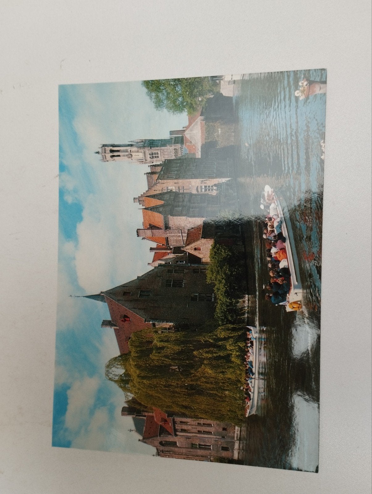 een postkaart over brugge met belfort erop kleur verschillen, Ophalen