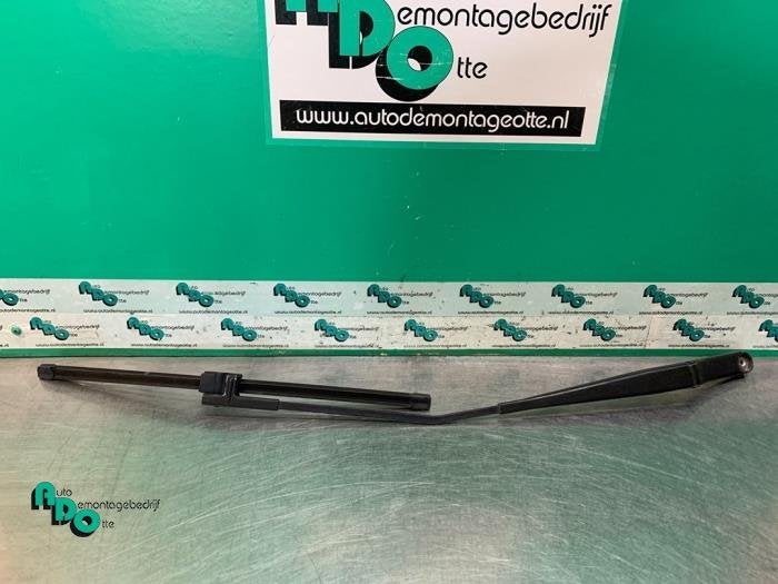 Bras essuie-glace avant d'un Volkswagen Golf (Golf 04-), Volkswagen, -, 3 mois de garantie, Utilisé