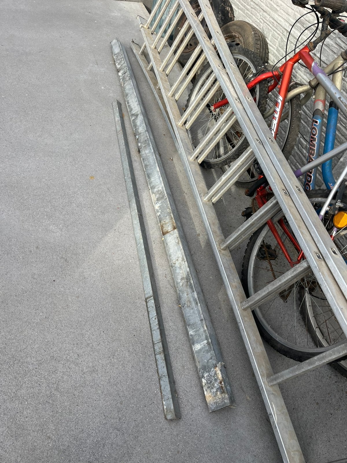 Échelle aluminium, Bricolage & Construction, Enlèvement, Comme neuf, Échelle