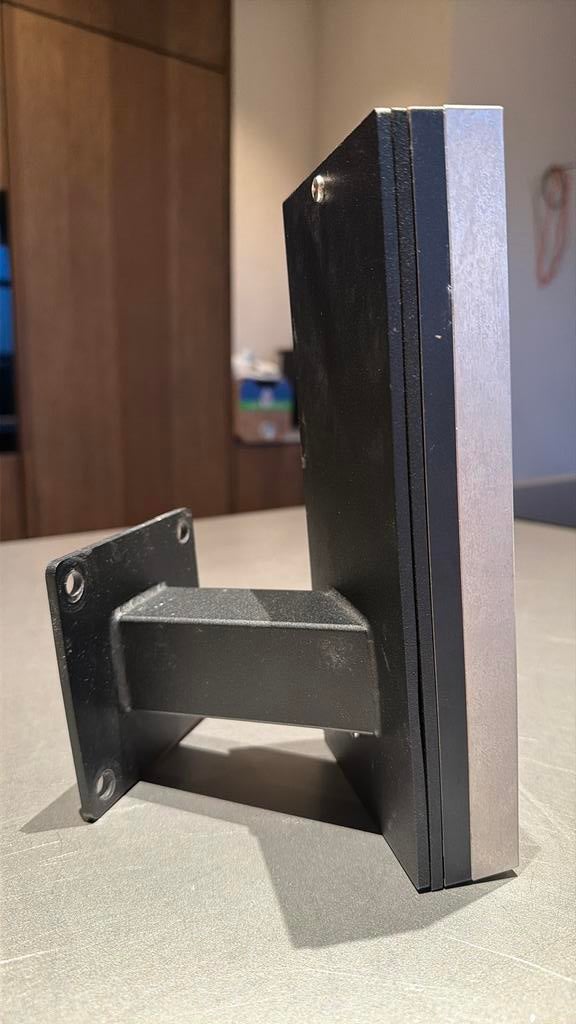 Videofoon 2N IP Verso nickel + voet, Compatibel met smartphone, Gebruikt, Ophalen of Verzenden, Bedraad
