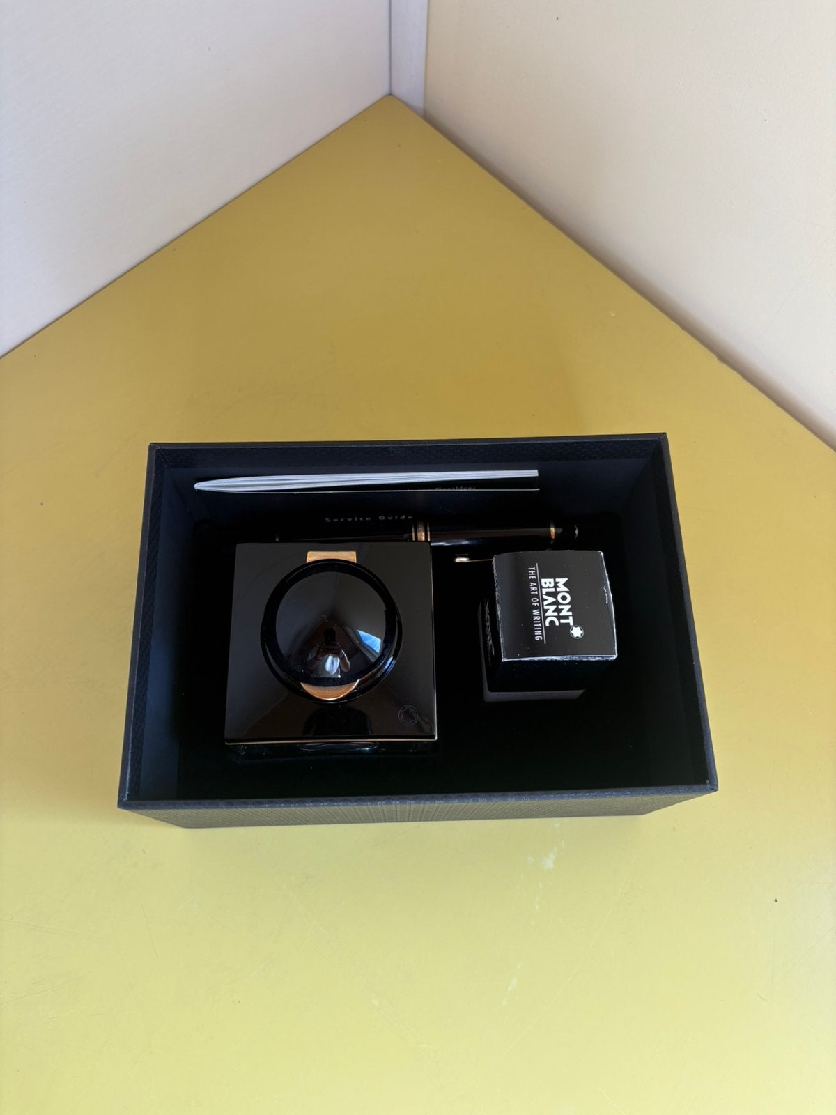 Mont Blanc Pen + vulling, Verzamelen, Pennenverzamelingen, Ophalen, Balpen, Nieuw, Met doosje