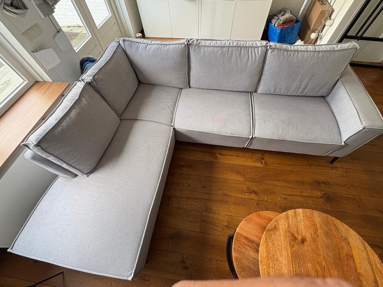Grey L-shape couch, Huis en Inrichting, Ophalen, Zo goed als nieuw