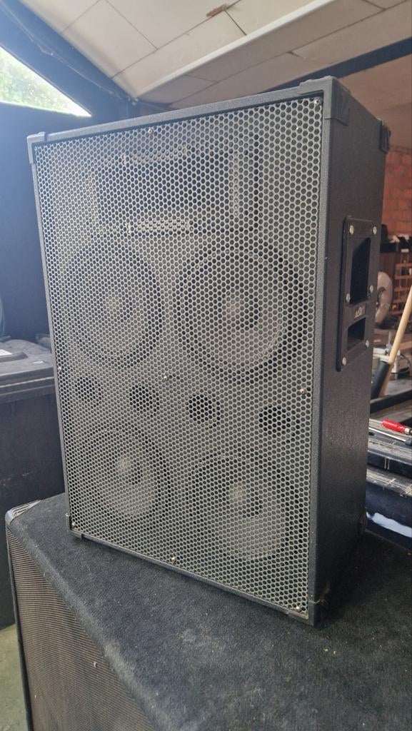 Actieve speaker 4x 8 inch + hoorn, Ophalen