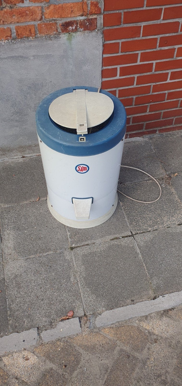 droogtrommel, Elektronische apparatuur, Ophalen