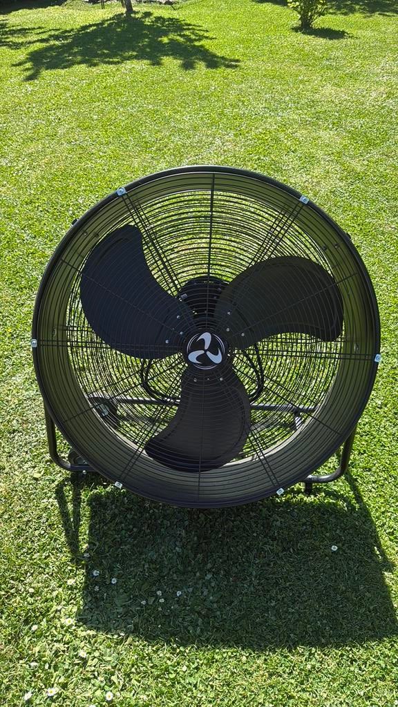 Ventilateur noir sur roulette CASAFAN, Ophalen, Zo goed als nieuw