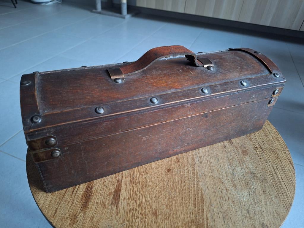 Authentieke Vintage Houten Schatkist / Gereedschapskist, Enlèvement ou Envoi