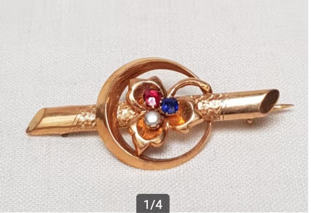 Broche klavertje 18 kt goud., Ophalen of Verzenden, Goud, Broche, Met edelsteen