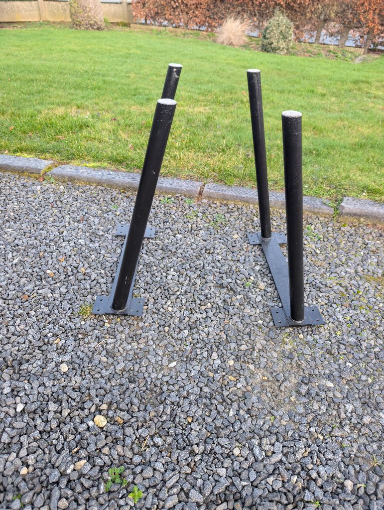 Ensemble de pieds de table en acier noir, Maison & Meubles, Enlèvement, Utilisé, Pied de table