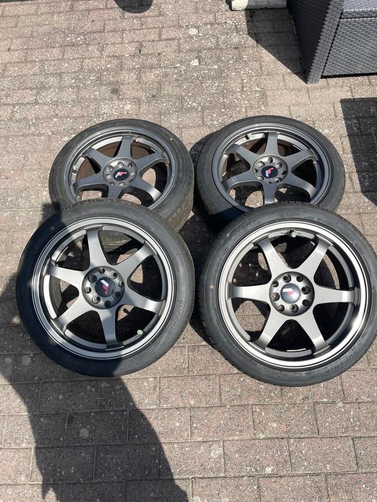 Japan racing 4x100 17 inch ET 40, Auto diversen, Wieldoppen, Ophalen, Zo goed als nieuw