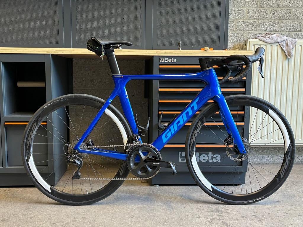 Propulse avancée géante 2, Enlèvement, Carbone, Giant