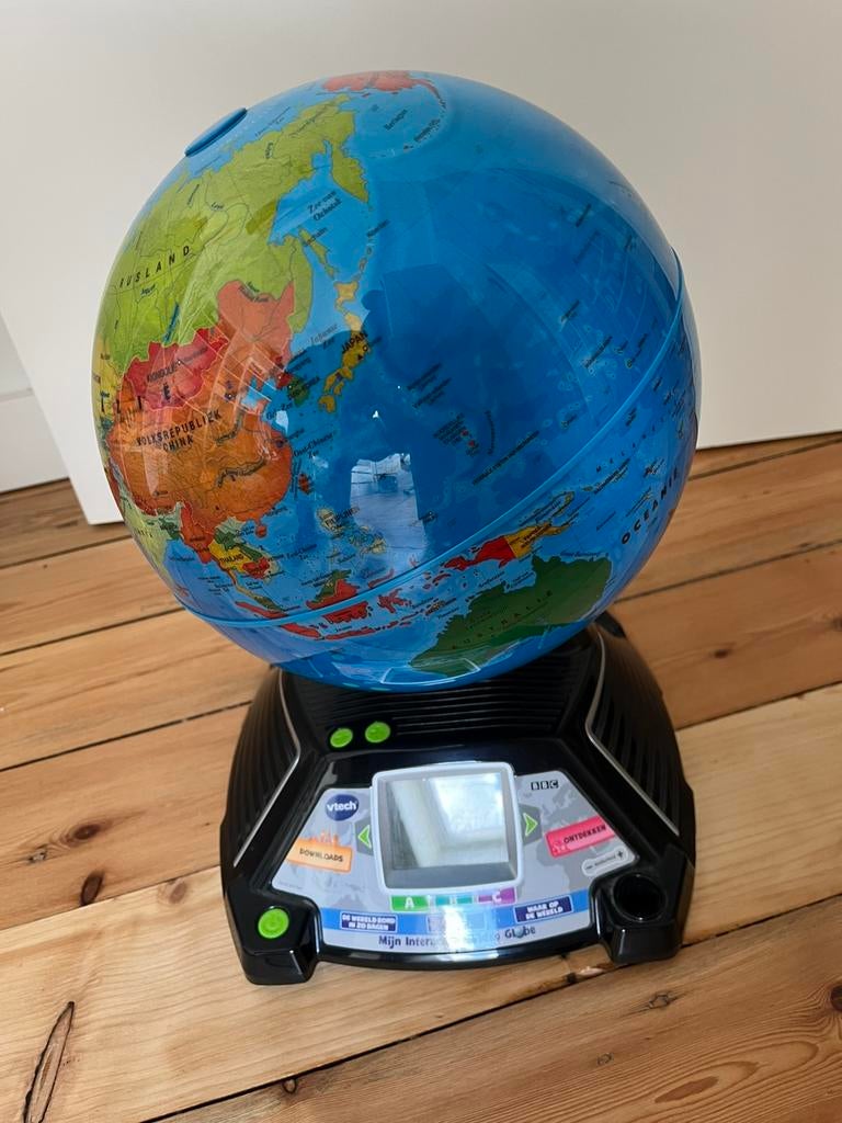Globe interactif Vtech, Maison & Meubles, Accessoires pour la Maison | Globes, Comme neuf, Interactif, Enlèvement