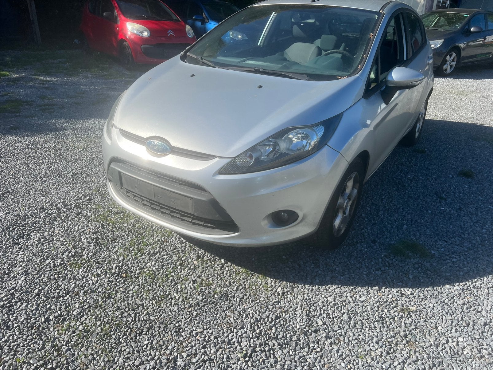 ford fiesta 1.6tdci  bediening ok, 4 cilinders, Bedrijf, Fiësta, Zilver of Grijs
