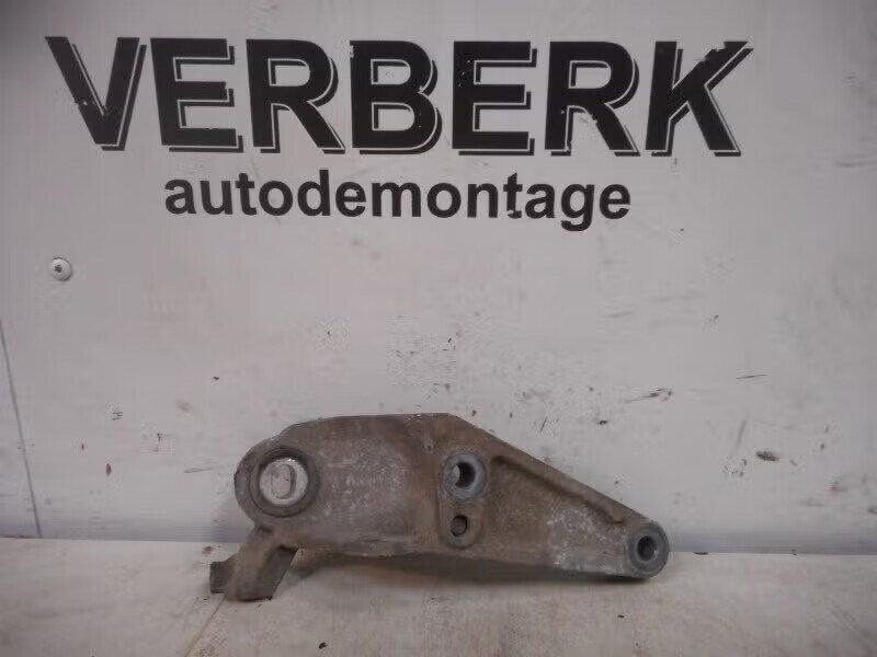 VERSNELLINGSBAKSTEUN ACHTER Opel Corsa D (13130723), Bahnhofsplatz 65423 Rüsselsheim am Main, DE, Enlèvement ou Envoi, Opel, Opel Automobile GmbH