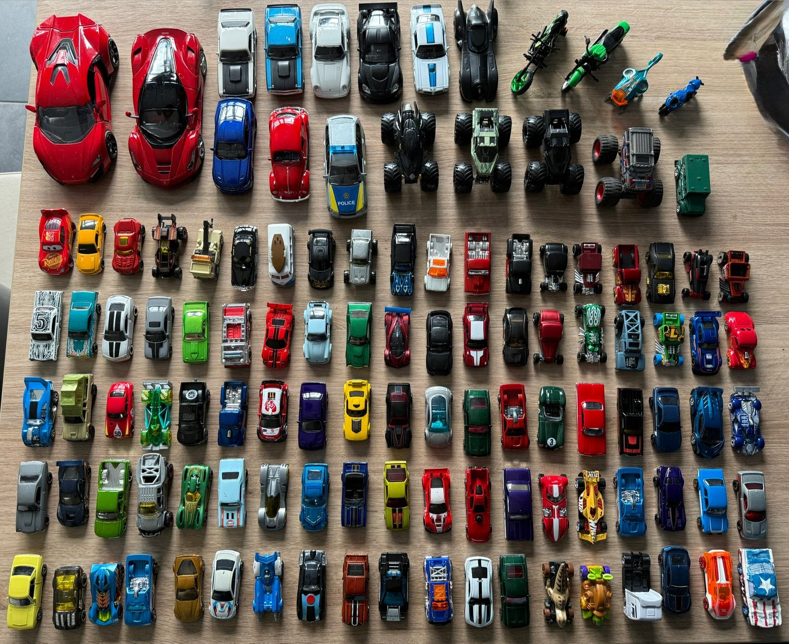 115 auto’s Hot Wheels en anderen, Enfants & Bébés, Jouets | Véhicules en jouets, Enlèvement, Utilisé