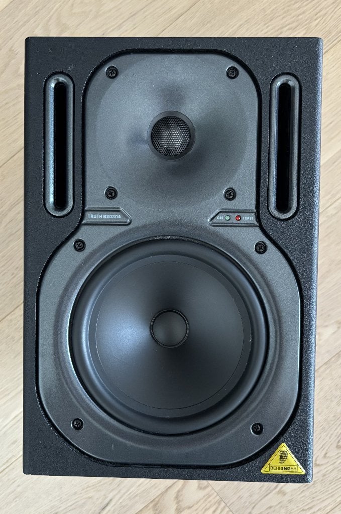 Behringer Truth B2030A, paar actieve studiomonitoren, Studiomonitor, Gebruikt, Inclusief kabels, 60 tot 120 watt