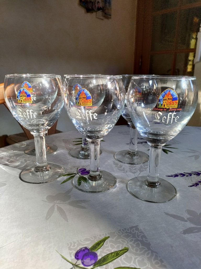 6 verres à Leffe 33cl pour 7,00€, Collections, Enlèvement, Comme neuf, Verre à bière
