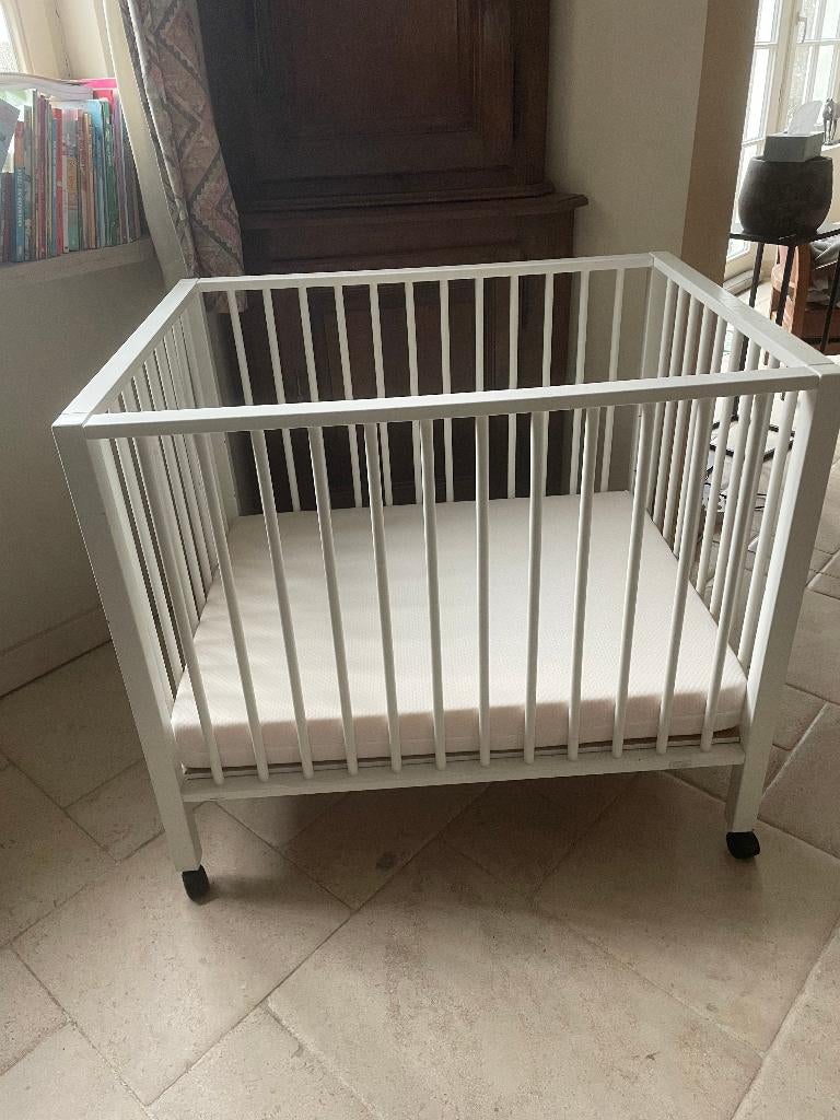 Park Quax wit op wielen - perfecte staat - mobiel inbegrepen, Kinderen en Baby's, Babyparken, Zo goed als nieuw, Rechthoekig, In hoogte verstelbaar