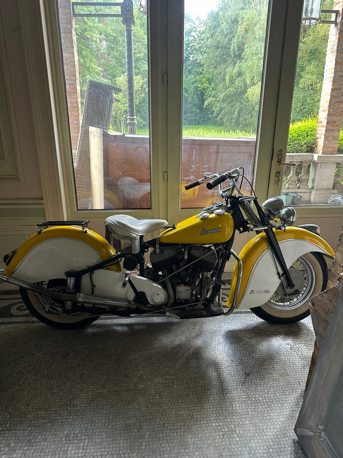 Indian Chief Roadmaster 1947