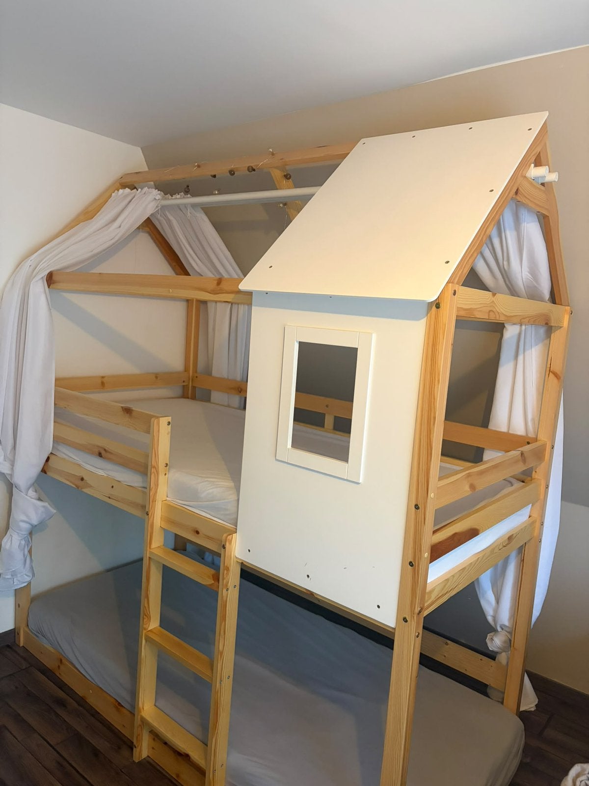 Lit cabane, Ophalen, Zo goed als nieuw