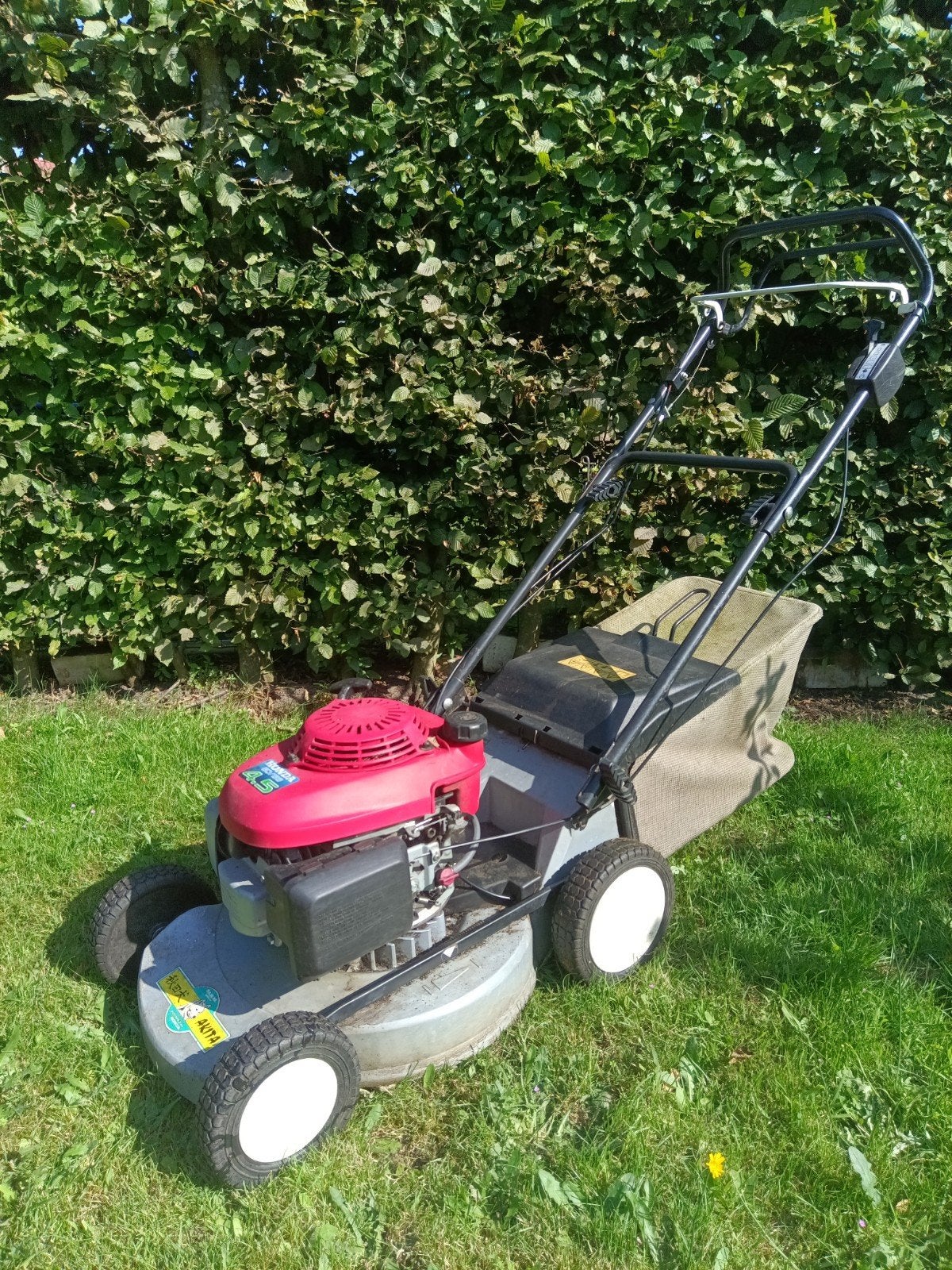 Honda zelftrekker, Tuin en Terras, Grasmaaiers, Ophalen of Verzenden, Gebruikt, Benzine-grasmaaier