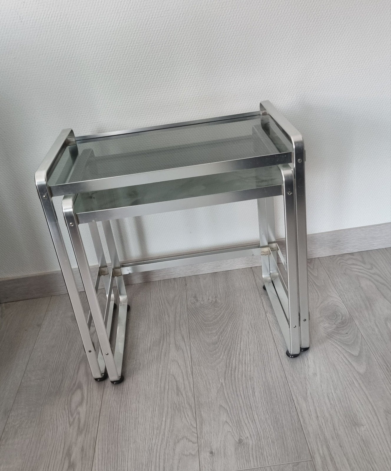 Bijzettafeltjes van Martini &Rossi, Ophalen, Zo goed als nieuw, Glas