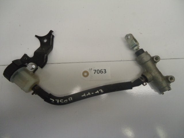 Z750R 2011 - 2013 Kawasaki Rempomp D1-29685