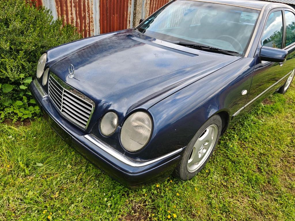 Mercedes w210 300D om606 diesel oldtimer, Autos, Mercedes-Benz, Achat, Diesel, Particulier, Classe E