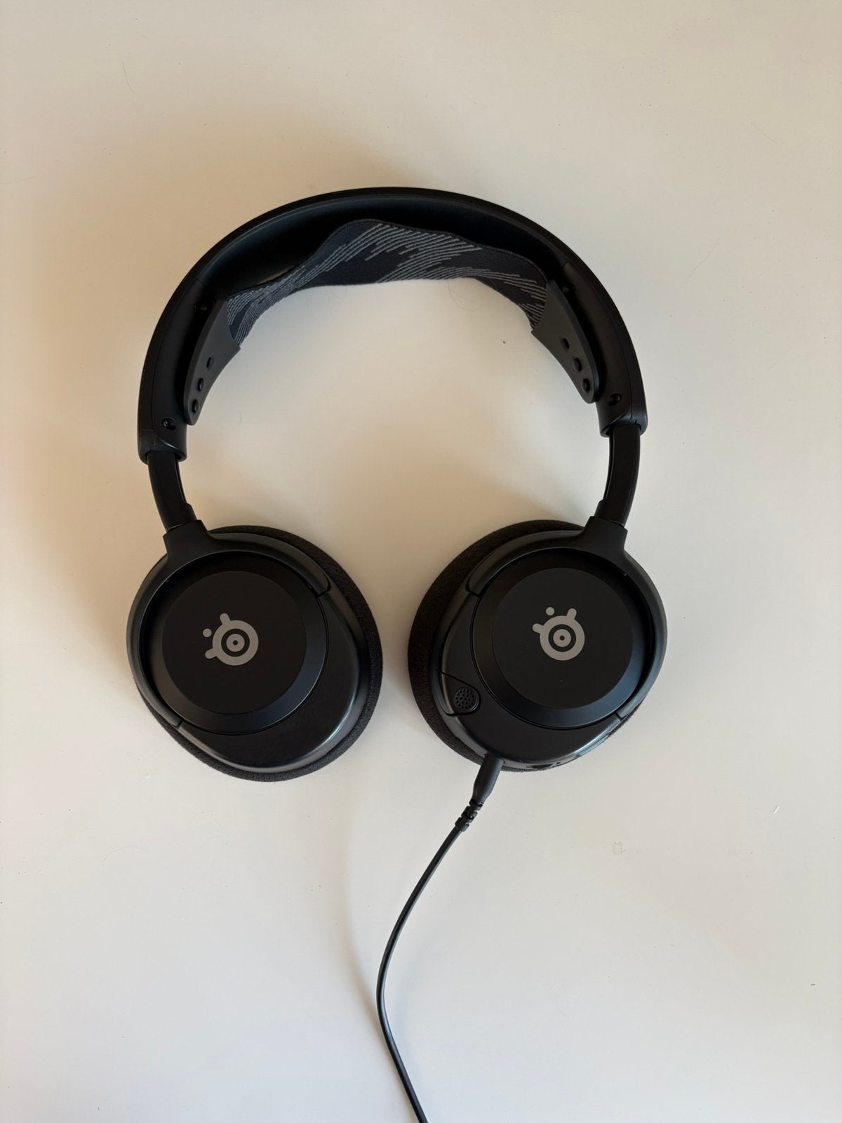 SteelSeries Arctis Nova 1, Enlèvement, Comme neuf, Steelseries
