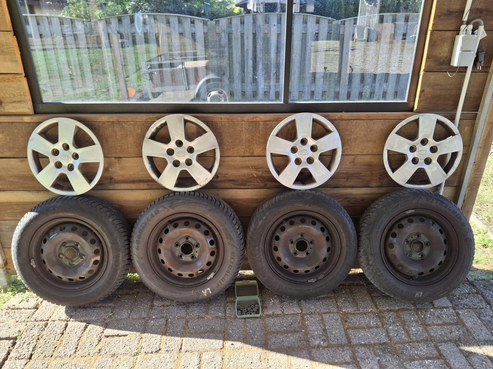 Pneus d'hiver Goodyear 195/65R15 91T, Autos : Pièces & Accessoires, Enlèvement, Pneus hiver